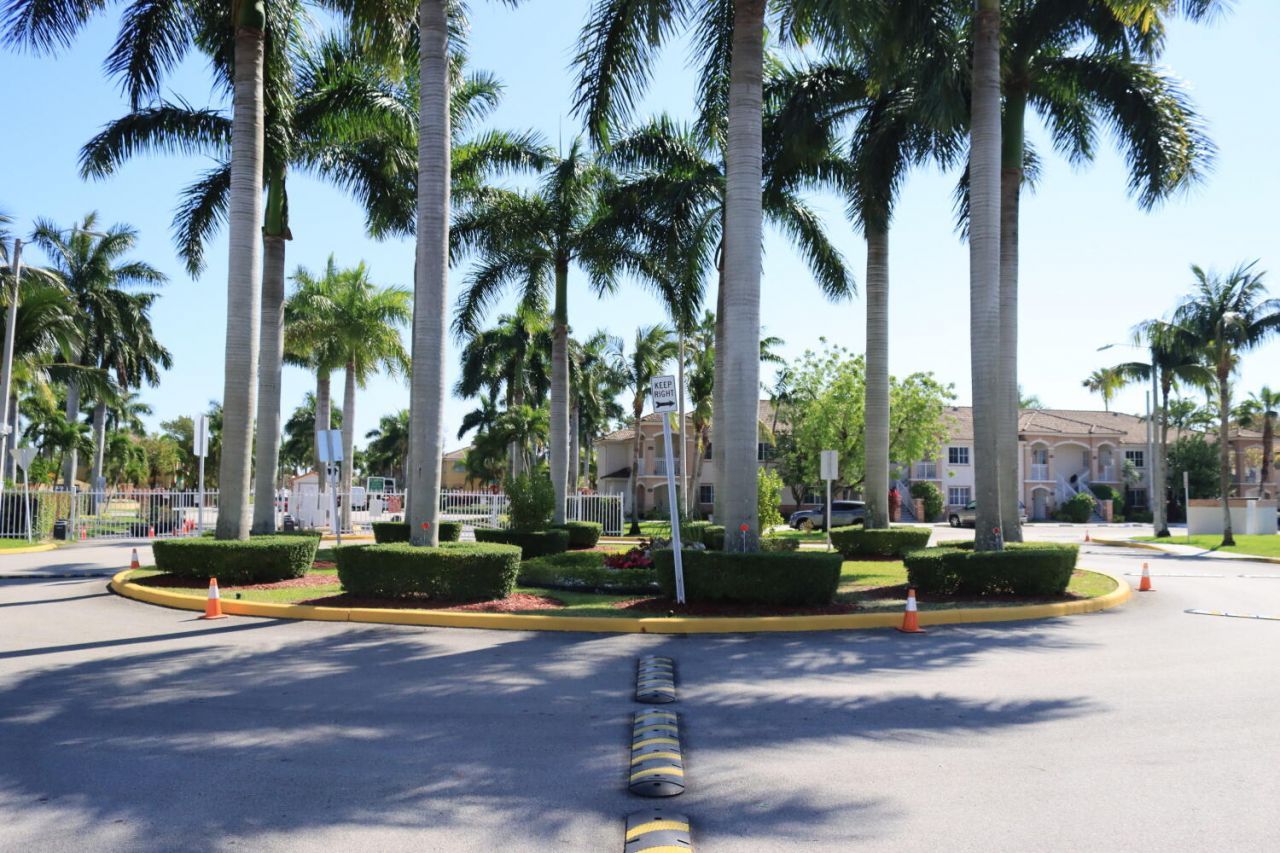 1250 SE 26th Street, Unit 204, Homestead, FL 33035 Photo