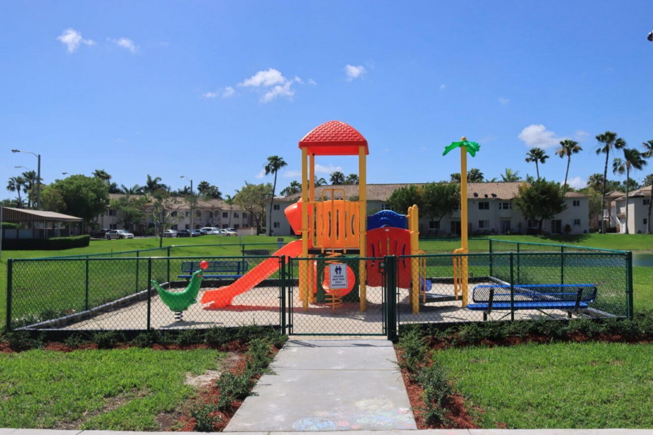 1250 SE 26th Street, Unit 204, Homestead, FL 33035 Photo