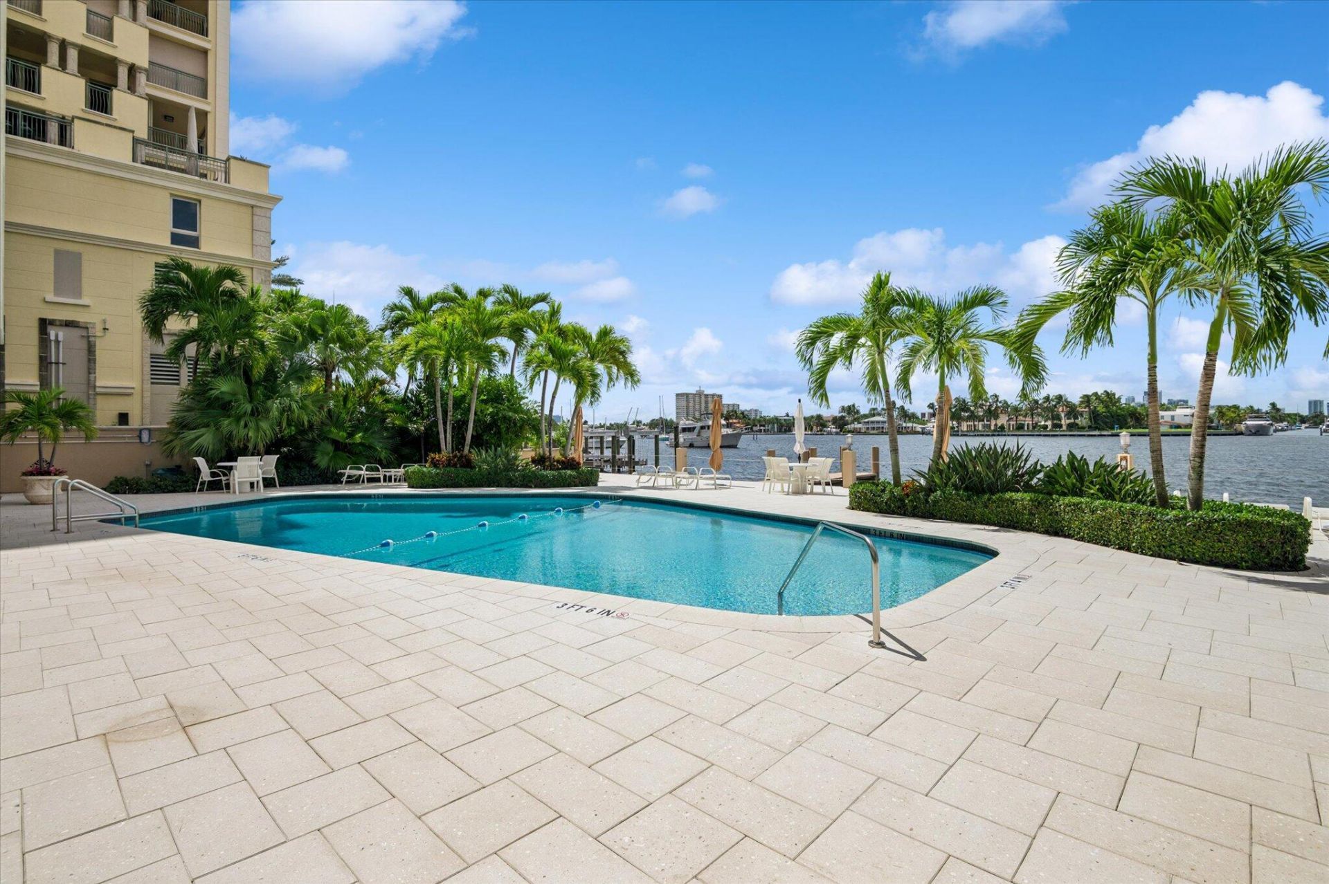 215 N Birch Road, Unit A2, Fort Lauderdale, FL 33304 Photo