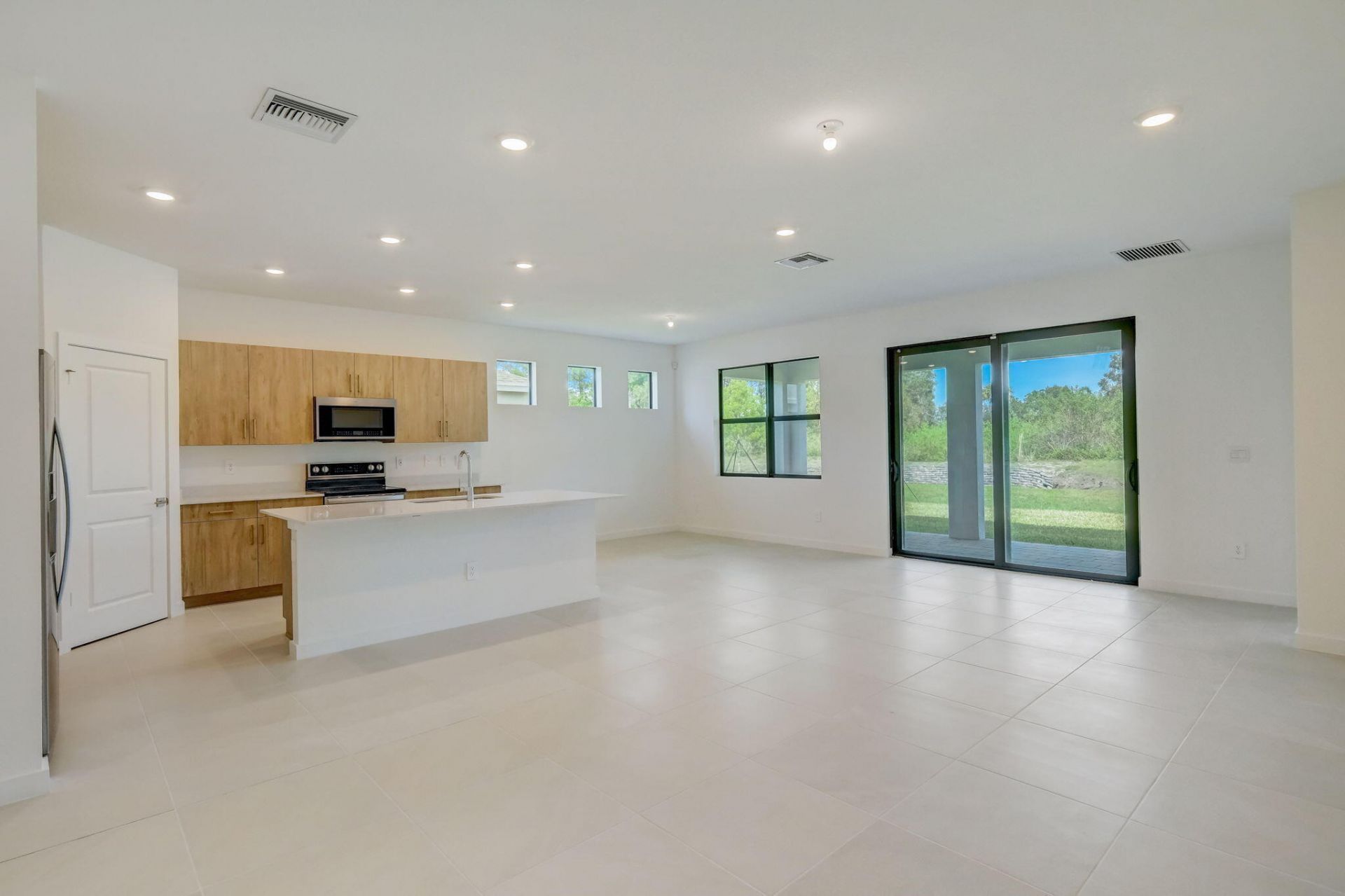 5946 SE Skyblue Circle, Stuart, FL 34997 Photo