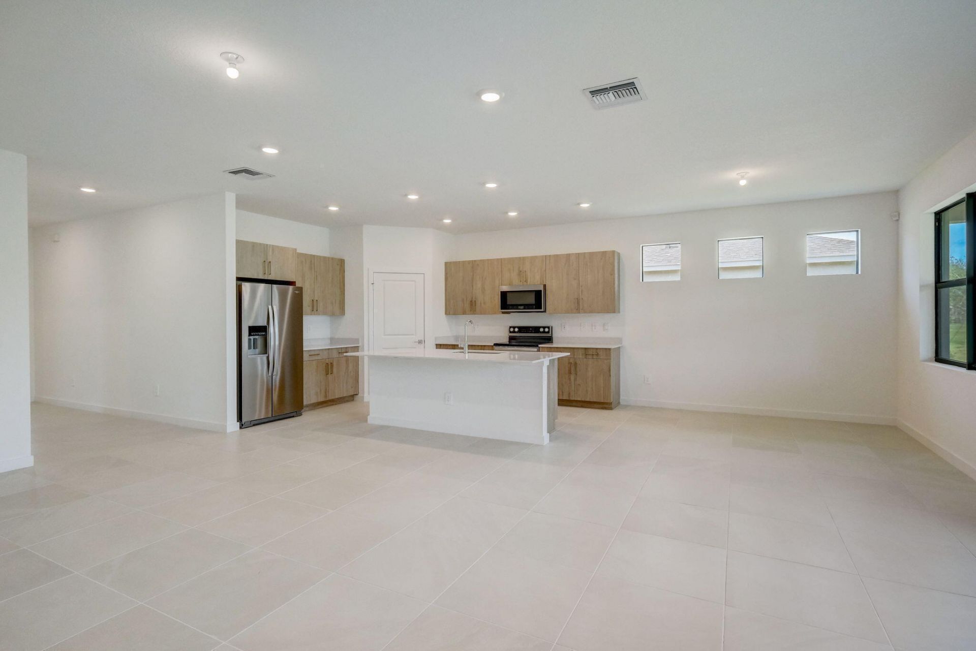 5946 SE Skyblue Circle, Stuart, FL 34997 Photo