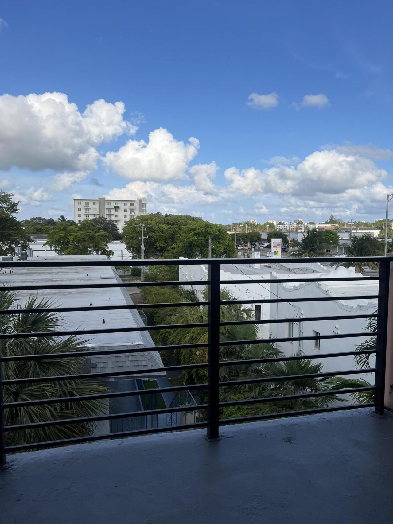 365 NE 125th Street, Unit 405, North Miami, FL 33161 Photo