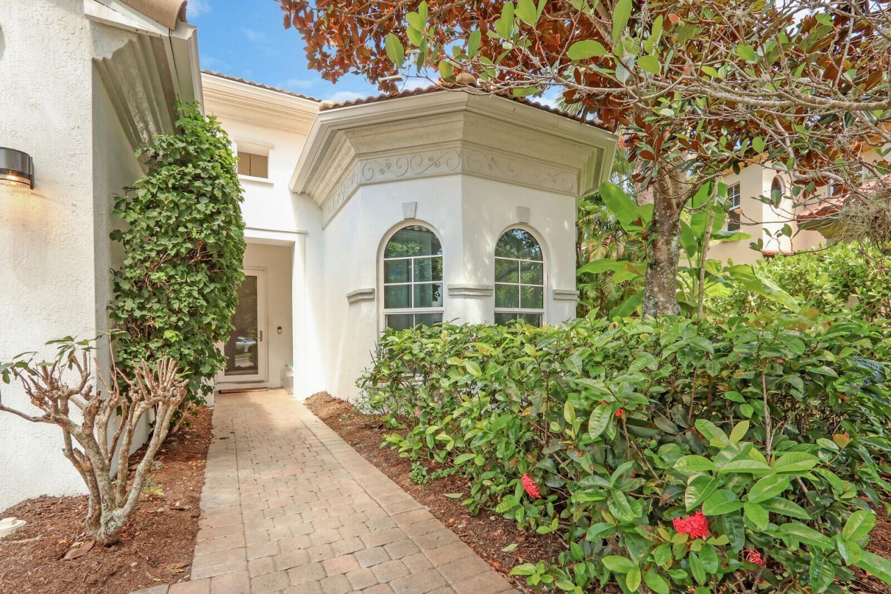 1726 Nature Court, Palm Beach Gardens, FL 33410 Photo