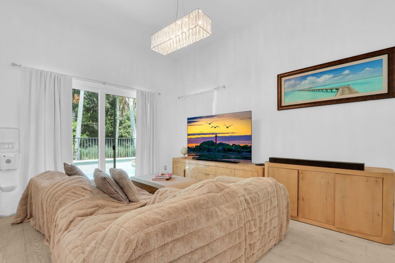 1726 Nature Court, Palm Beach Gardens, FL 33410 Photo