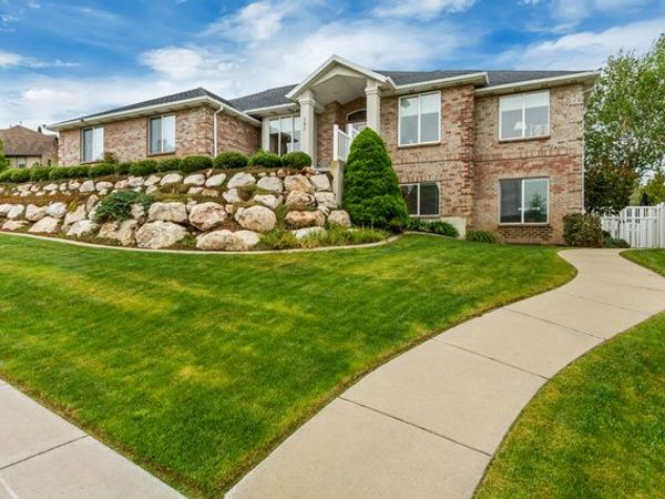 298 E NORTH CANYON RD , Bountiful, UT 84010