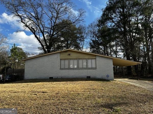 6690 Willow Twig Road, Riverdale, GA 30274