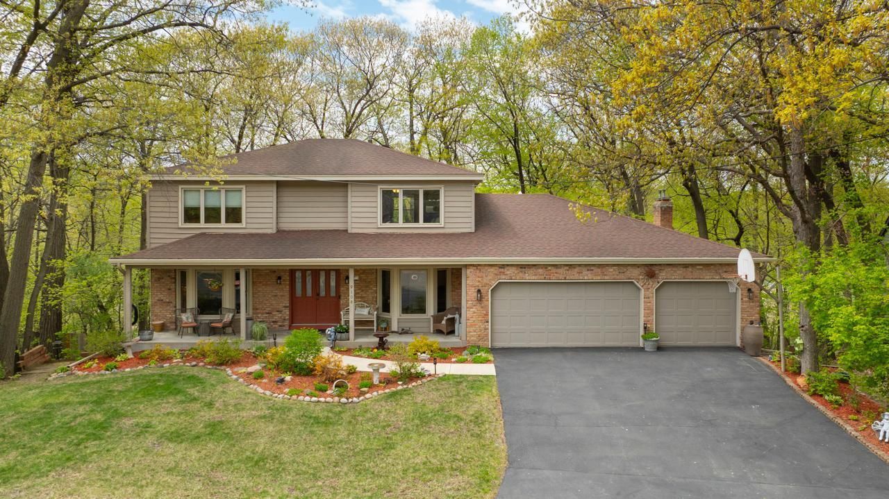 9108 Decatur Avenue S, Bloomington, MN 55438 Main Photo