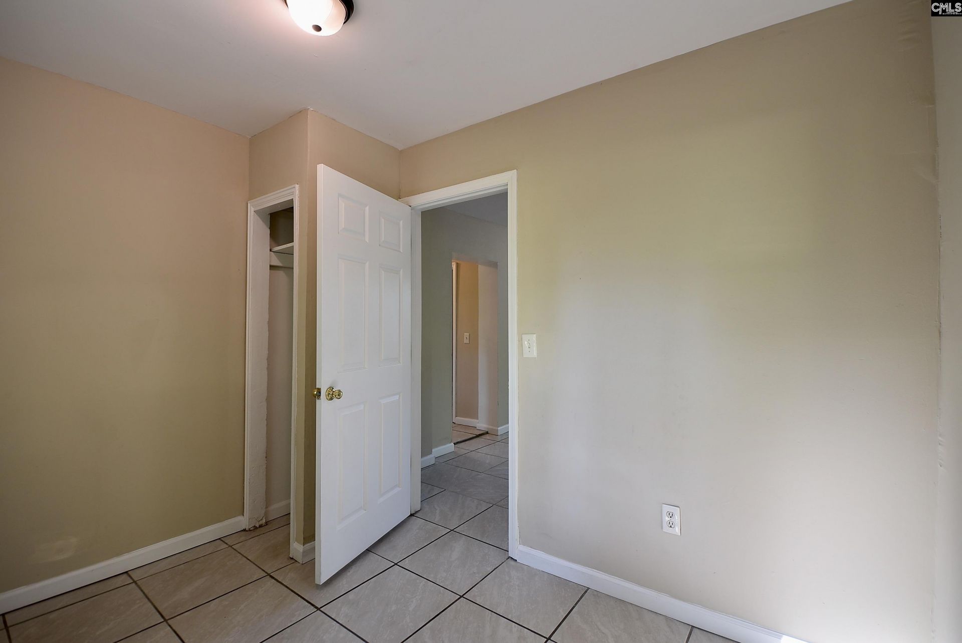 217 Sharpe Road  Photo 5