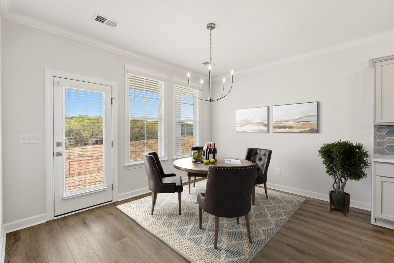 6188 Zoe Way  Photo 4