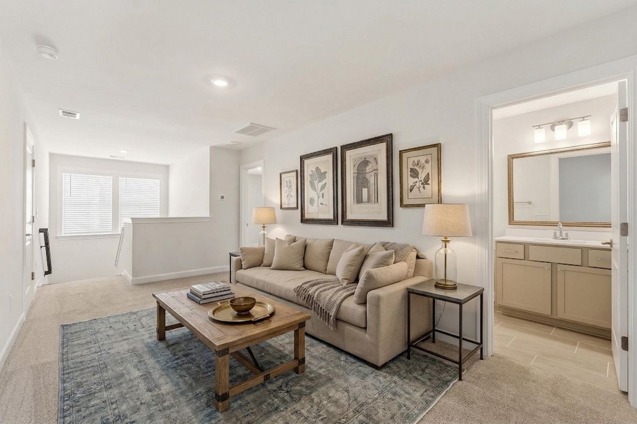 6188 Zoe Way  Photo 7