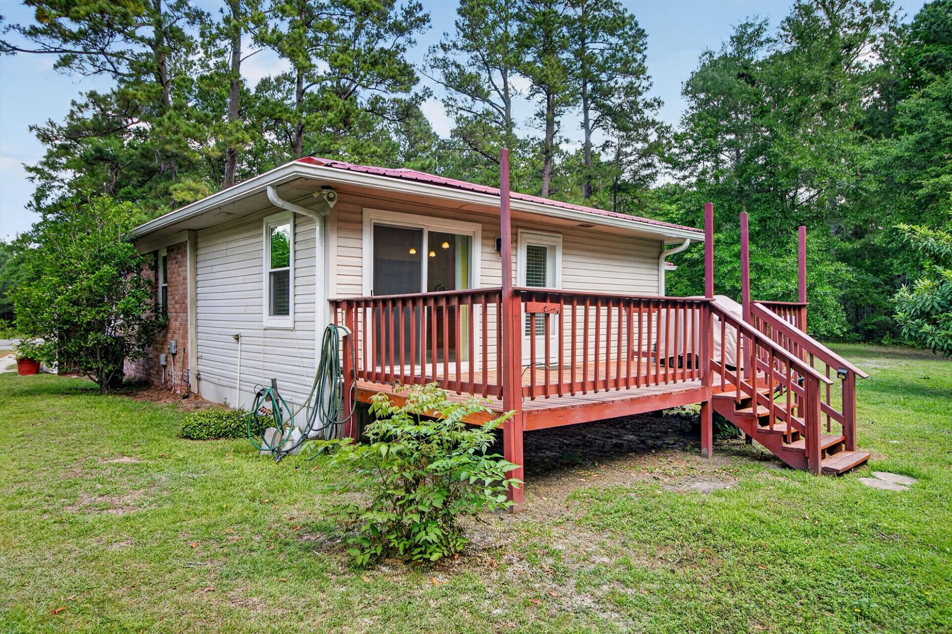 1105 County Line Road Photo 32