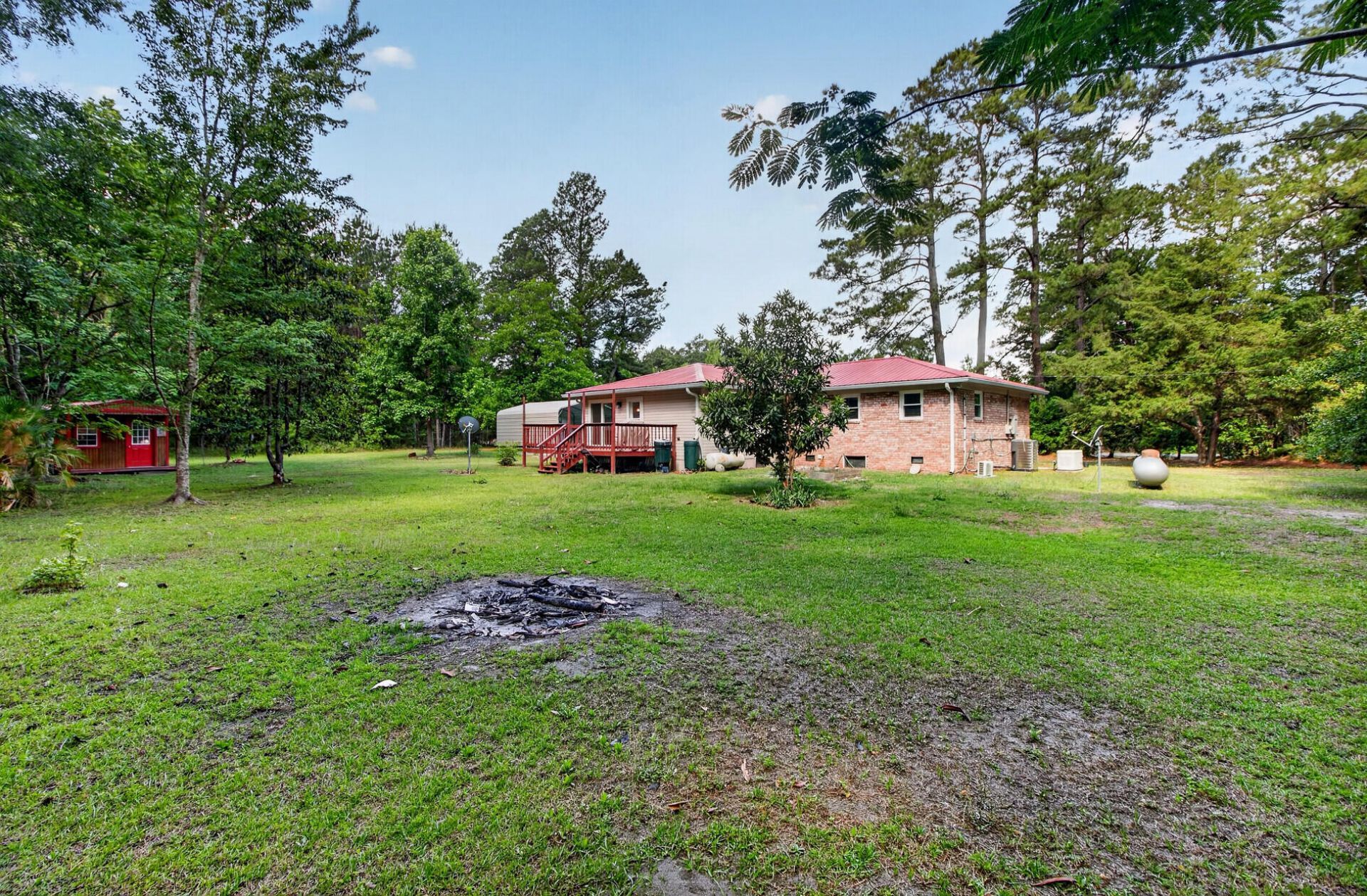 1105 County Line Road Photo 38