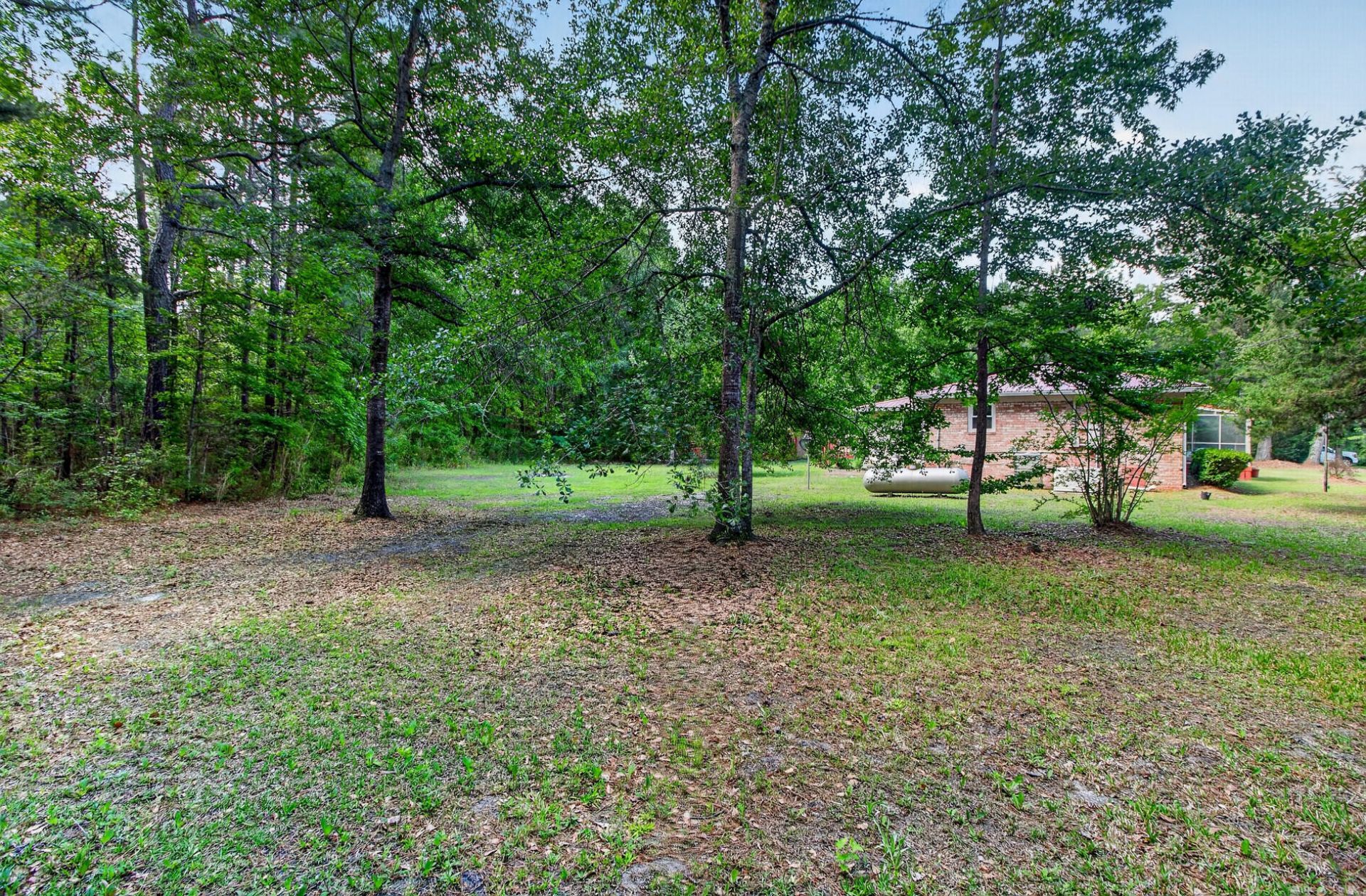 1105 County Line Road Photo 40