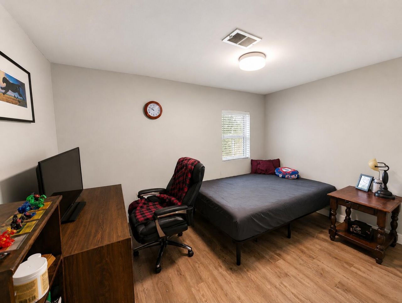 1045 Seaside Lane Photo 25