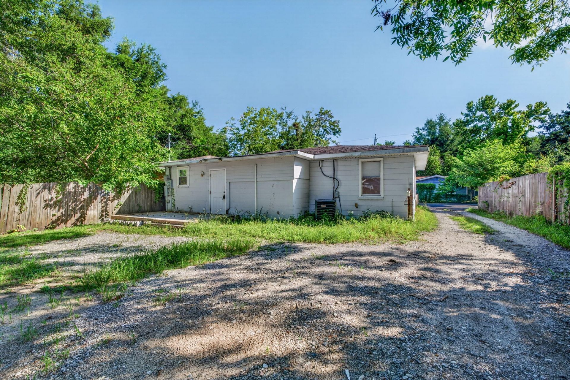1045 Seaside Lane Photo 29