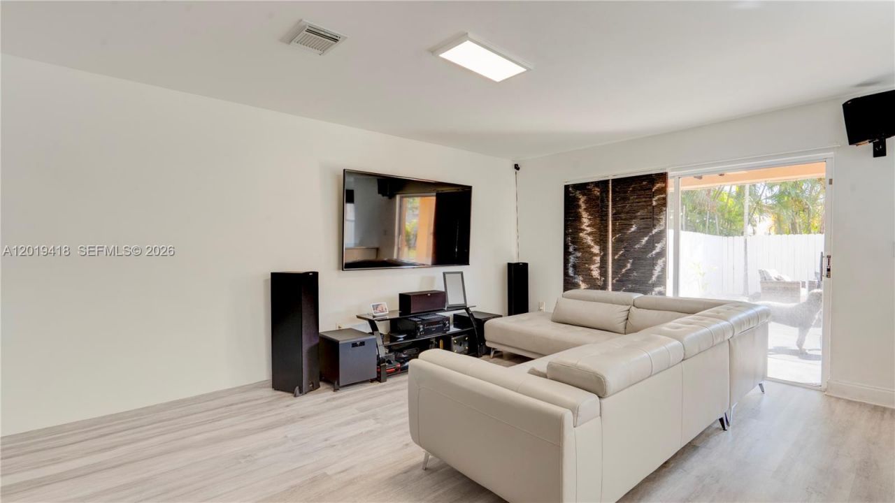 19141 NW 12th St , Pembroke Pines, FL 33029 Photo