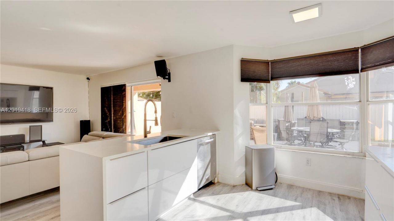 19141 NW 12th St , Pembroke Pines, FL 33029 Photo