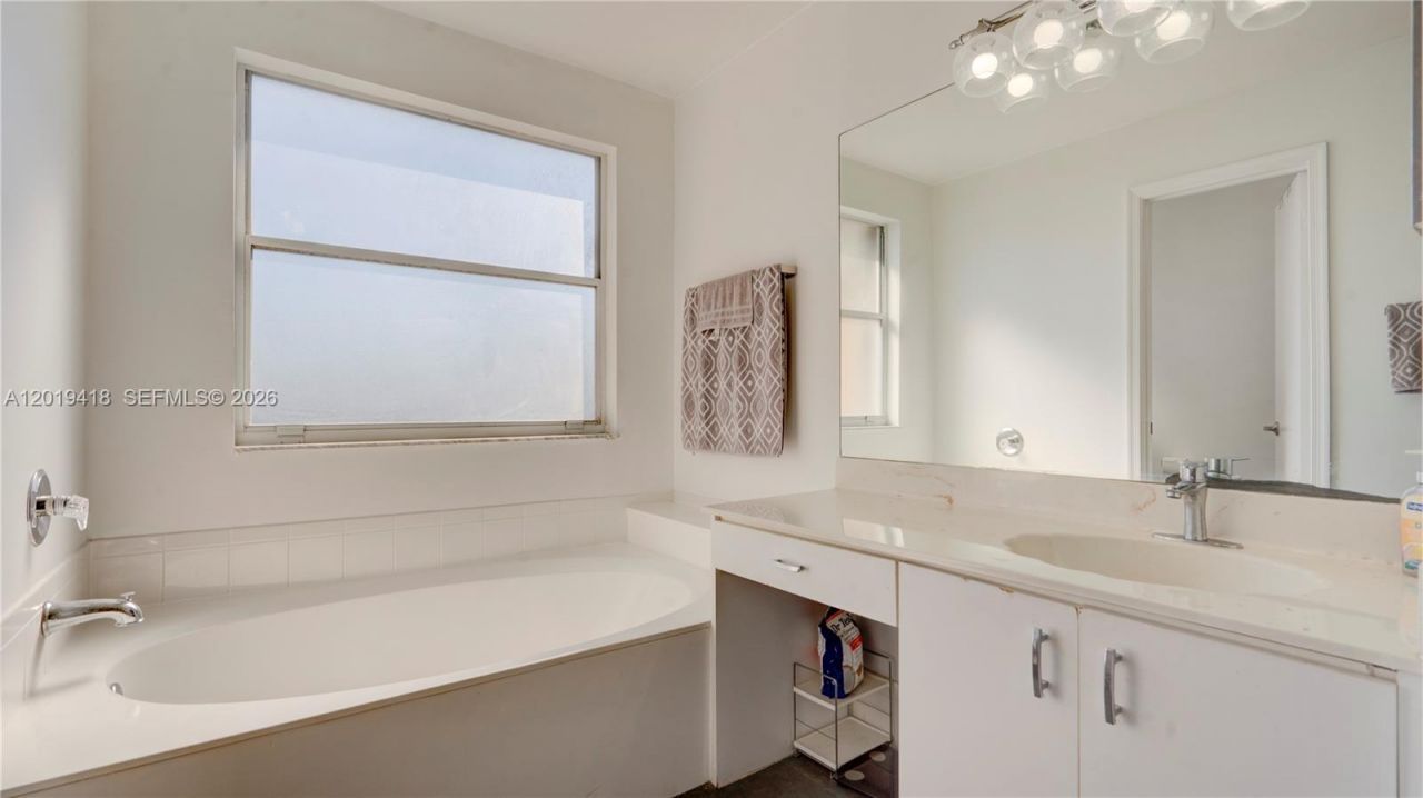 19141 NW 12th St , Pembroke Pines, FL 33029 Photo