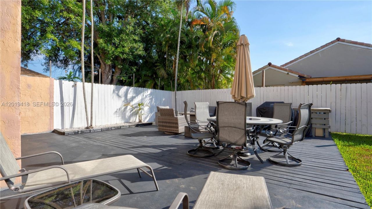 19141 NW 12th St , Pembroke Pines, FL 33029 Photo