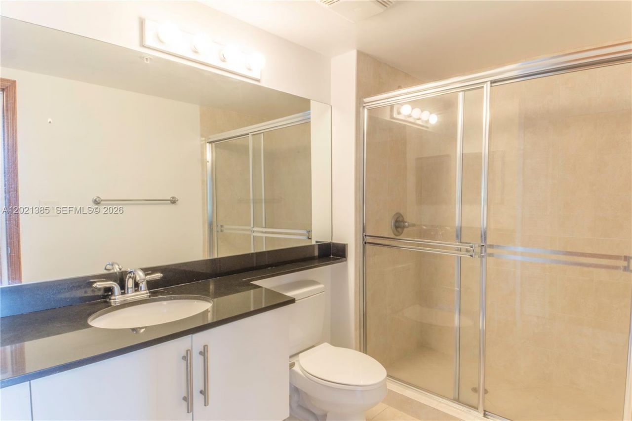 31 SE 5th St, Unit 1208, Miami, FL 33131 Photo