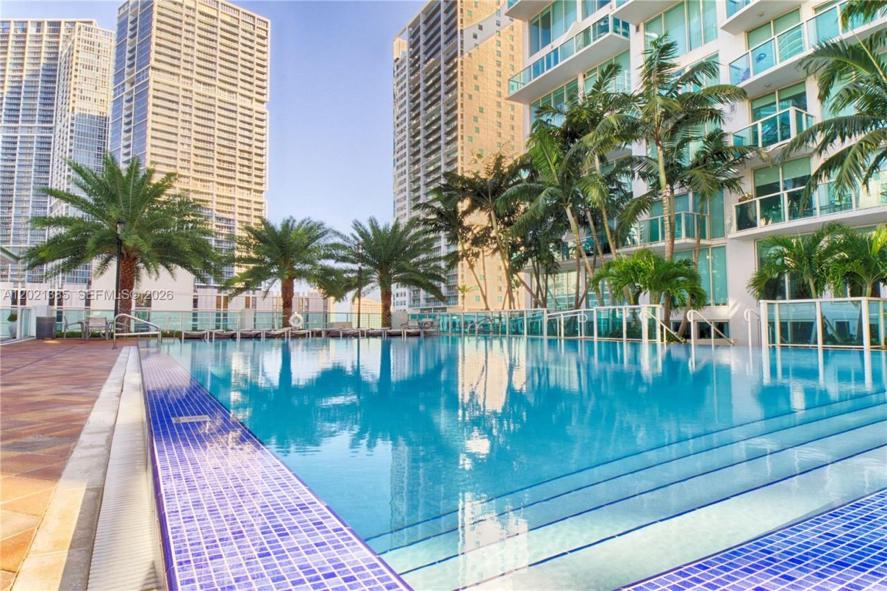 31 SE 5th St, Unit 1208, Miami, FL 33131 Photo