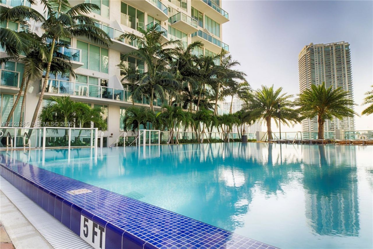 31 SE 5th St, Unit 1208, Miami, FL 33131 Photo