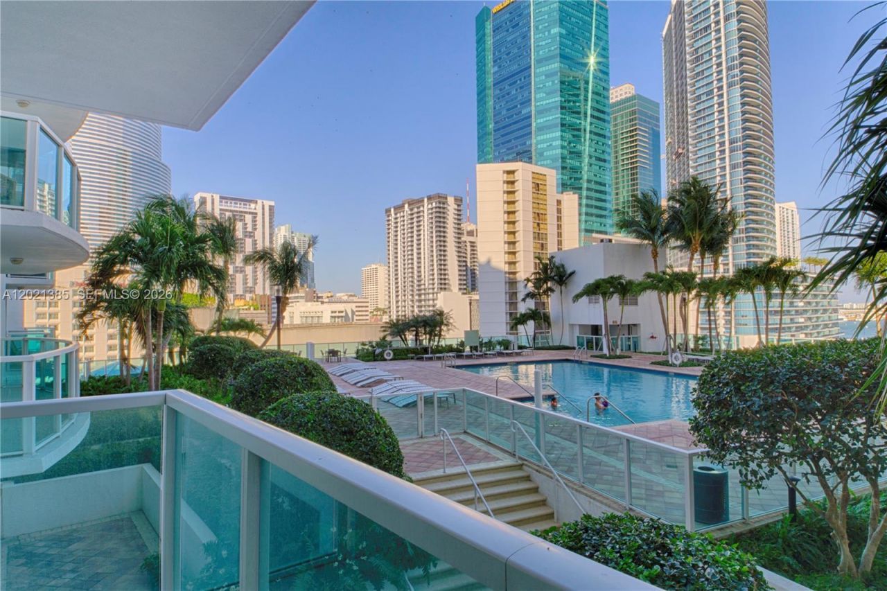 31 SE 5th St, Unit 1208, Miami, FL 33131 Photo