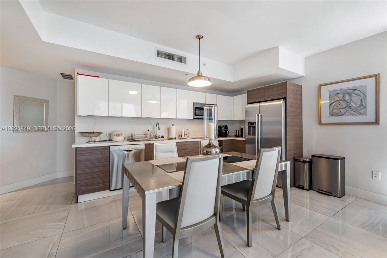 1010 SW 2nd Ave , Unit 1608, Miami, FL 33130 Photo