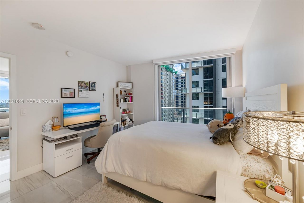 1010 SW 2nd Ave , Unit 1608, Miami, FL 33130 Photo