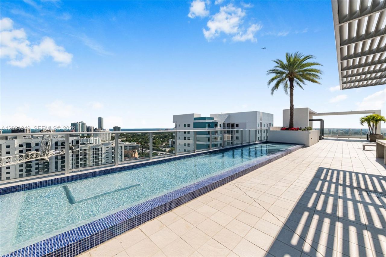 1010 SW 2nd Ave , Unit 1608, Miami, FL 33130 Photo