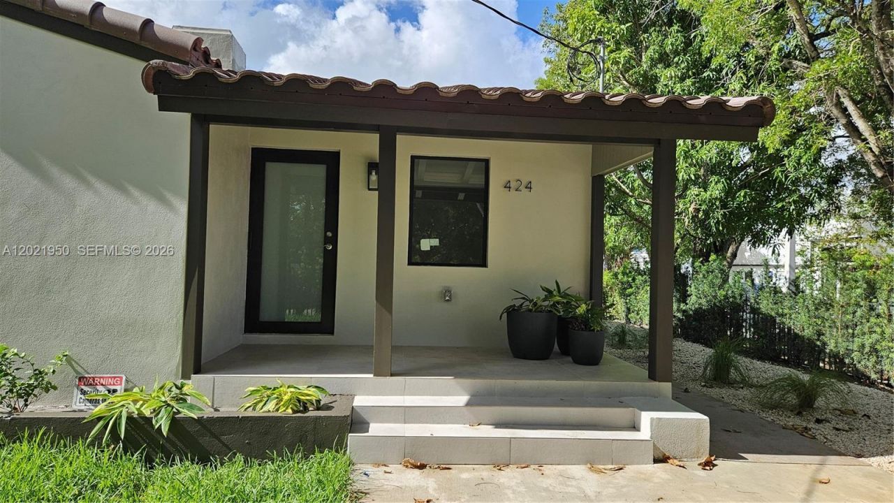 424 NE 63rd St , Miami, FL 33138 Photo