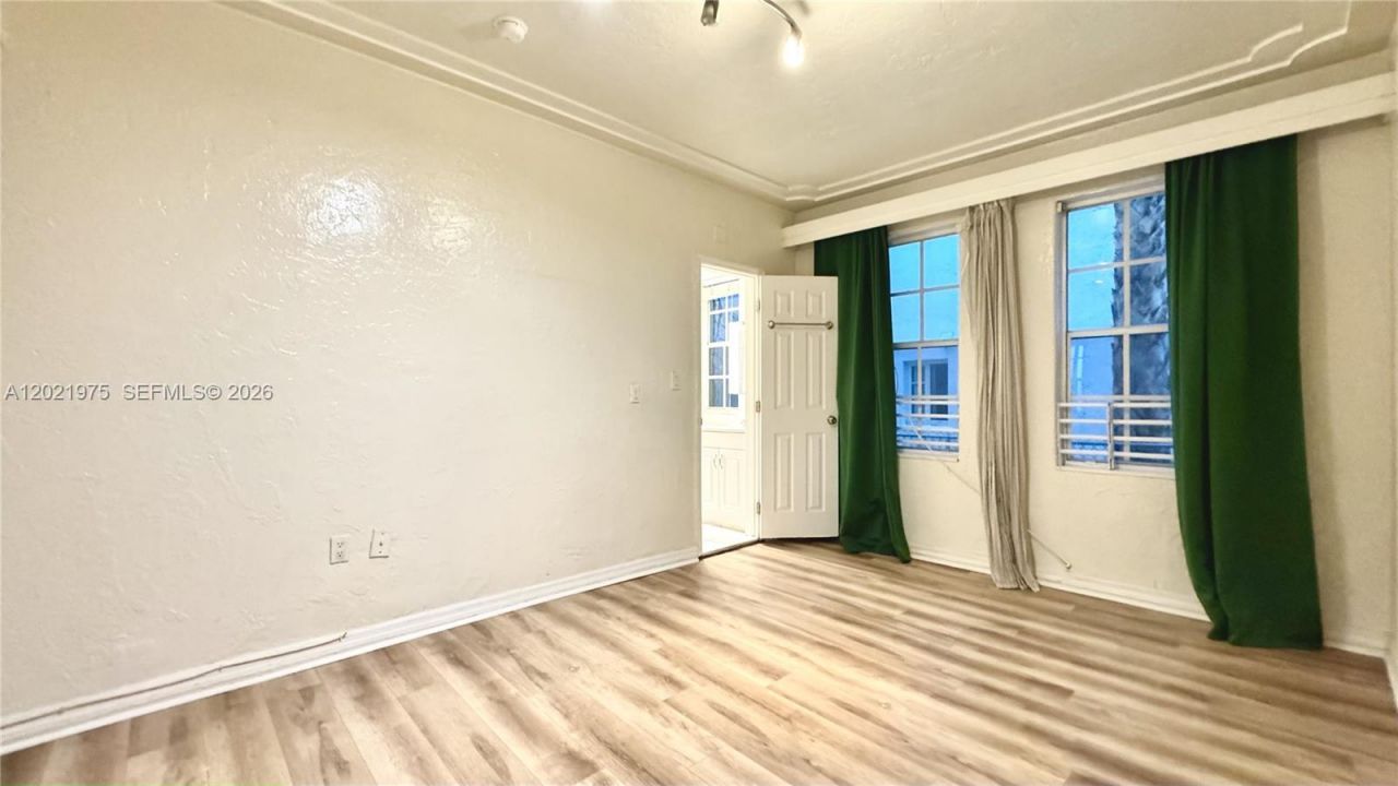 1335 Pennsylvania Ave , Unit 3, Miami Beach, FL 33139 Photo