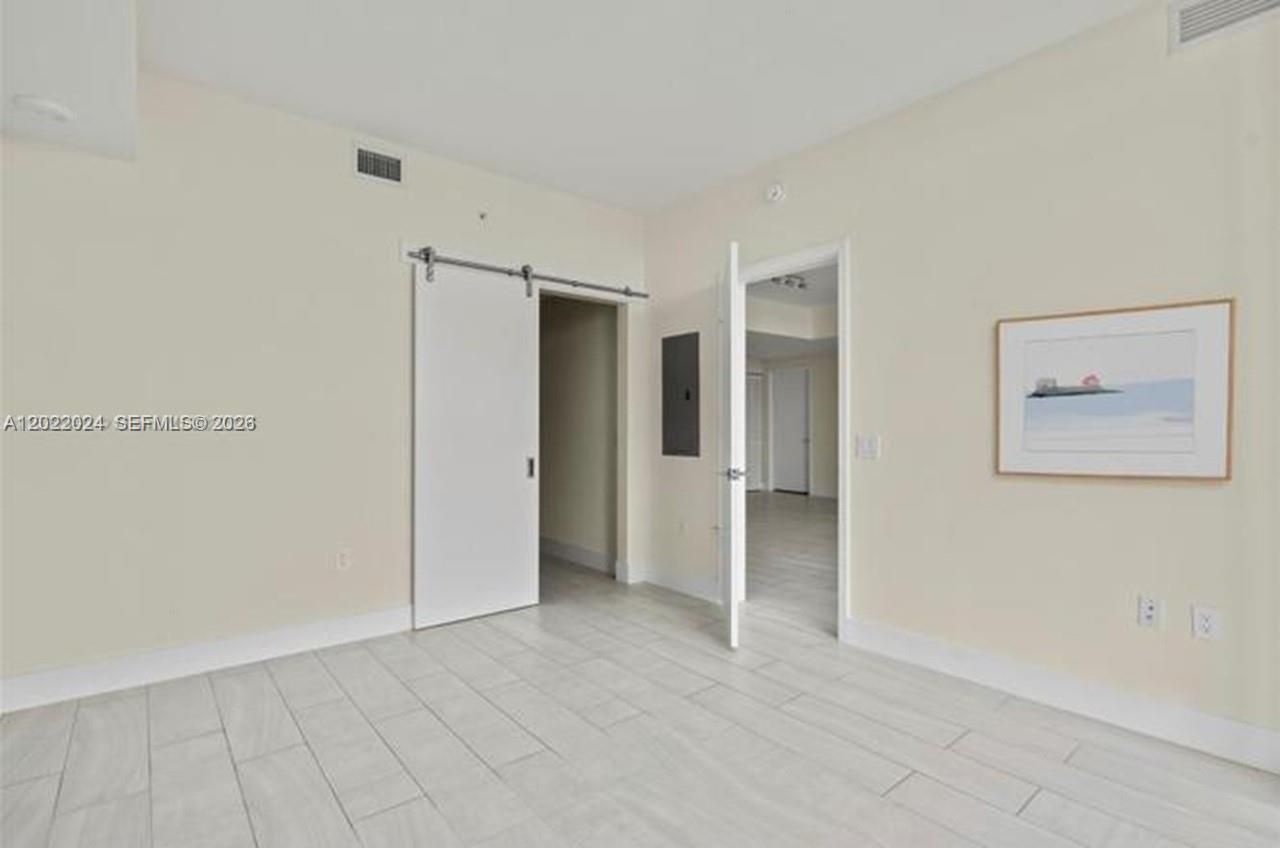 2000 Metropica Way, Unit 2202, Sunrise, FL 33323 Photo
