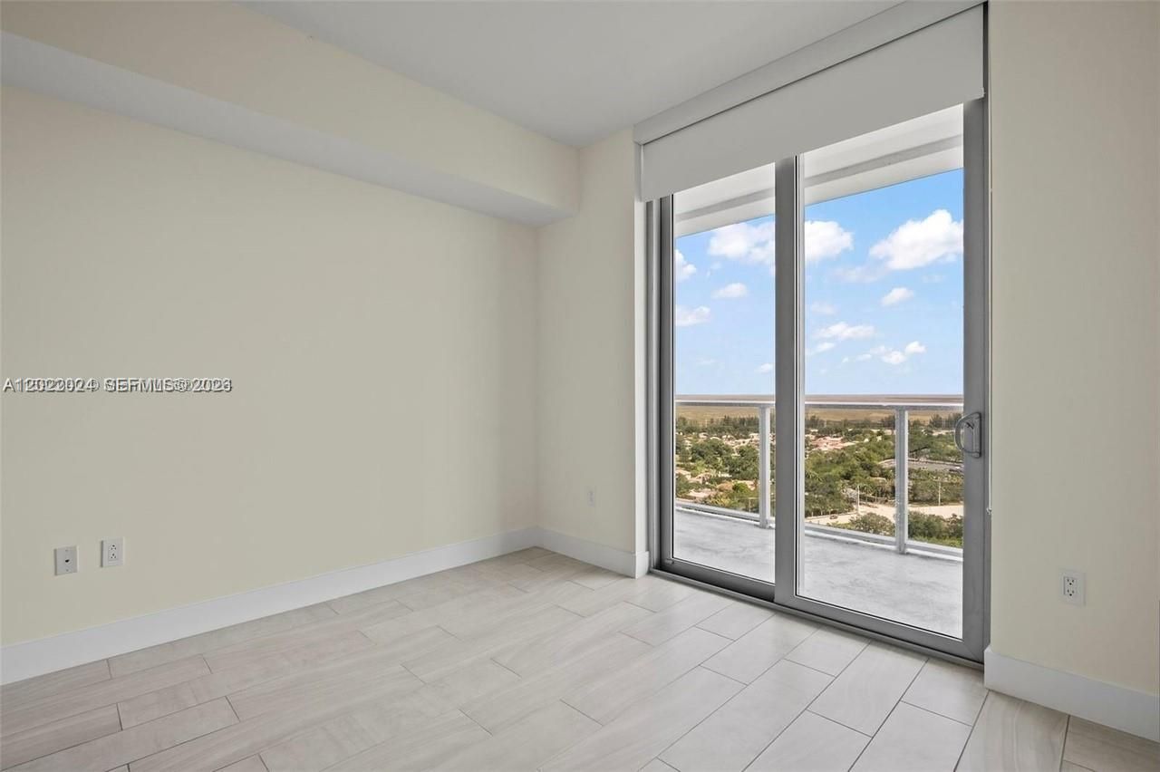2000 Metropica Way, Unit 2202, Sunrise, FL 33323 Photo