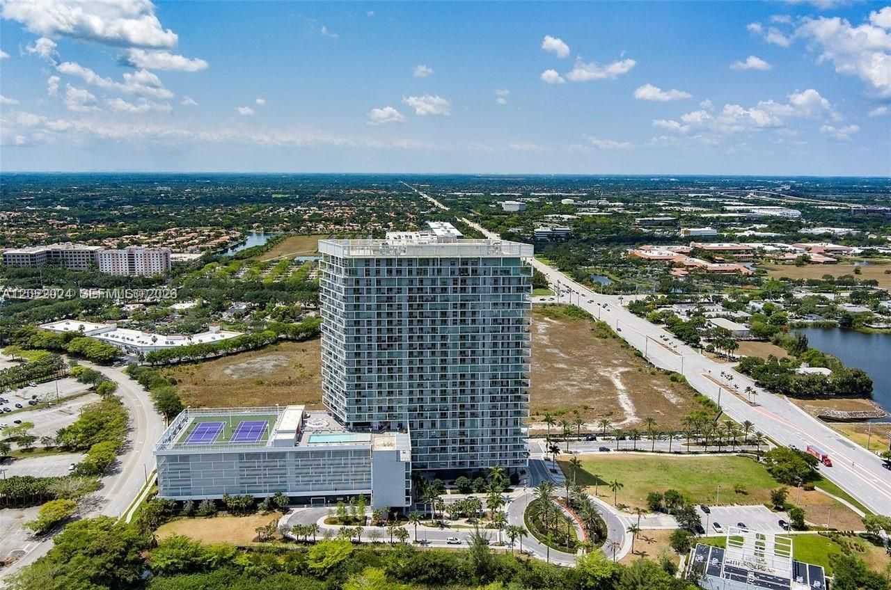 2000 Metropica Way, Unit 2202, Sunrise, FL 33323 Photo