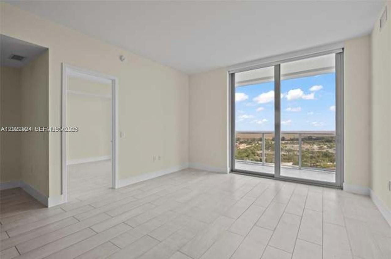 2000 Metropica Way, Unit 2202, Sunrise, FL 33323 Photo
