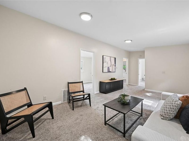 3203 Jessup Road, Green Township, OH 45239 Photo 7