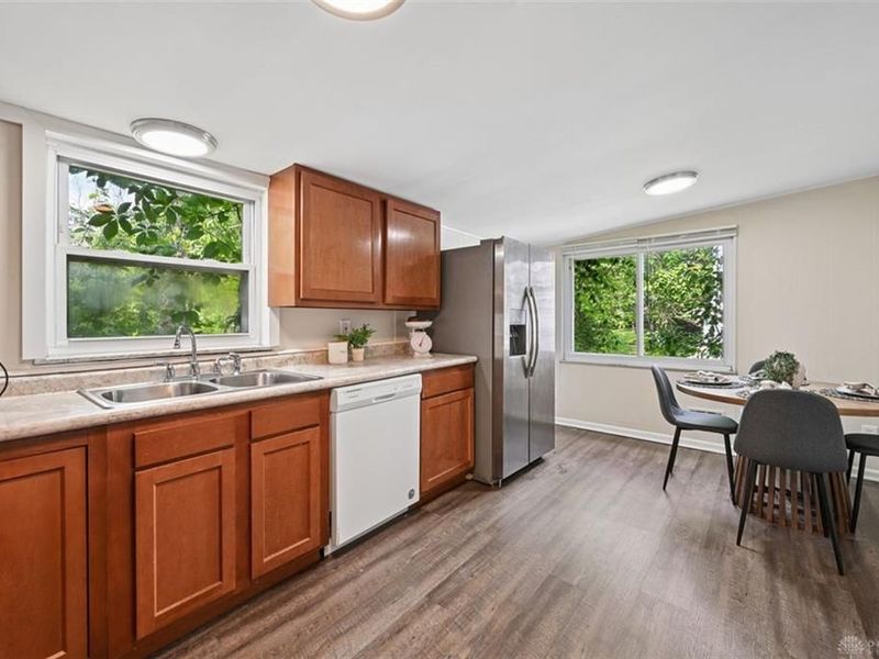 3203 Jessup Road, Green Township, OH 45239 Photo 9