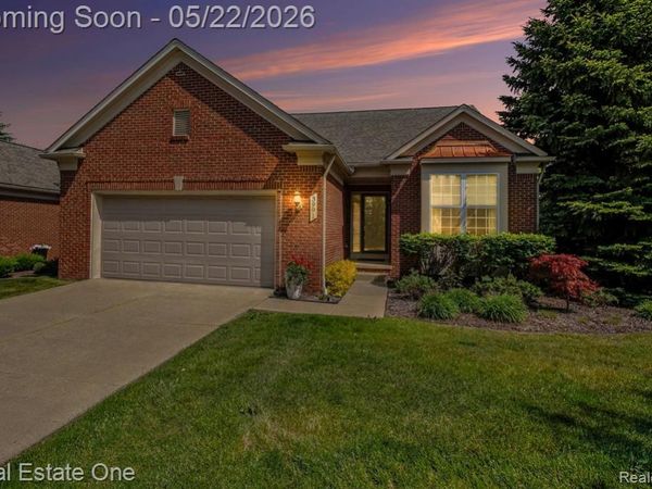 3991 Rainier Drive, Oceola Twp, MI 48843