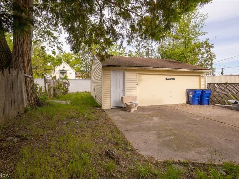 3522 E 149th Street, Cleveland, OH 44120 Photo 4