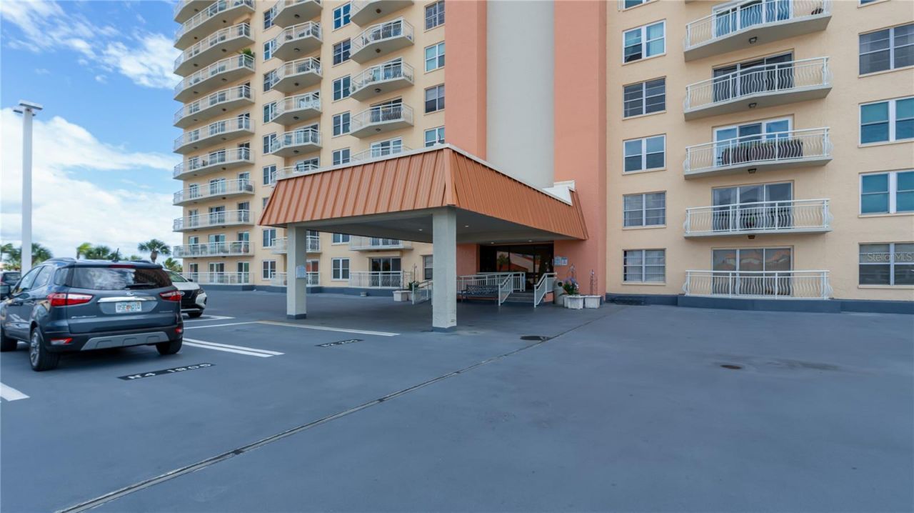 4900 Brittany Drive S, Unit 910, Saint Petersburg, FL 33715 Photo