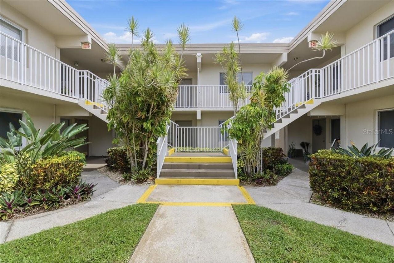 6700 1st Avenue S, Unit 211, Saint Petersburg, FL 33707 Photo