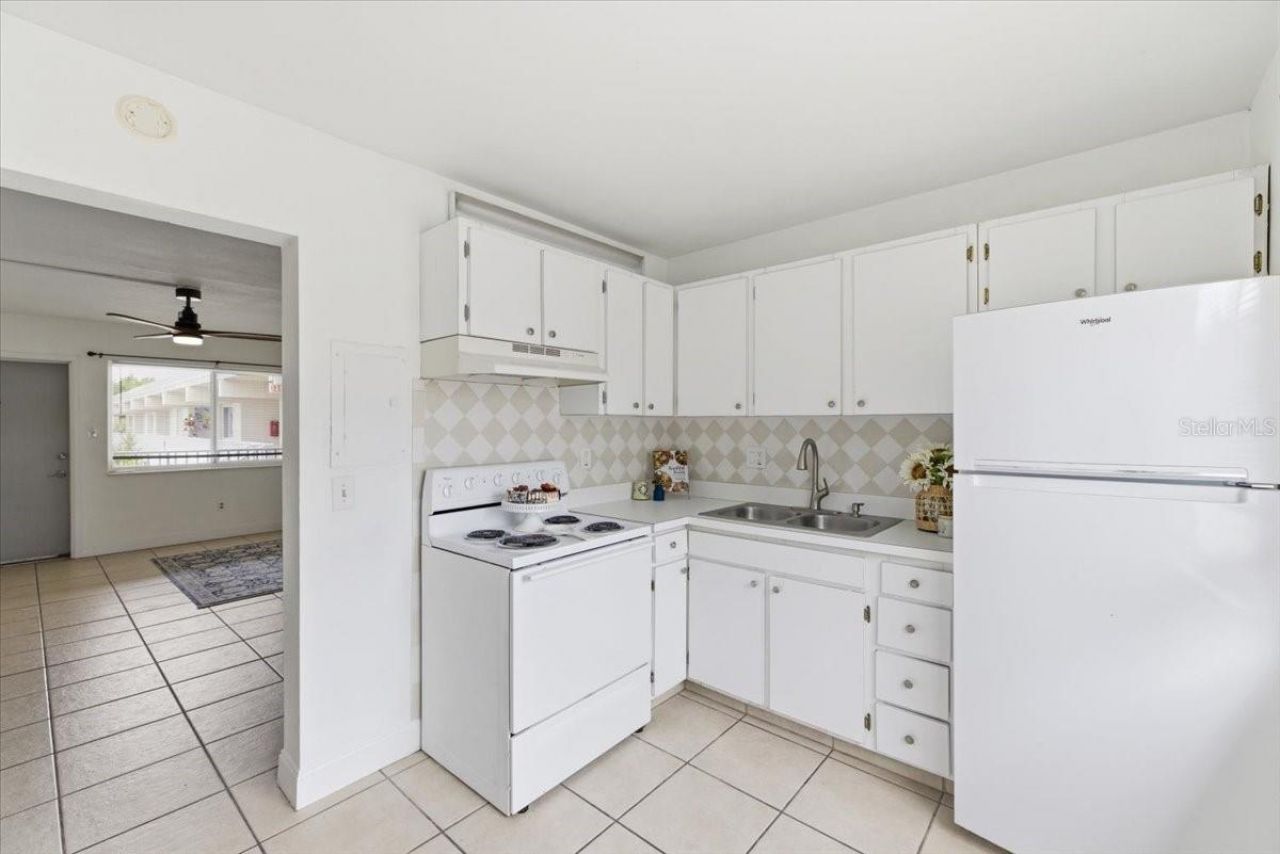 6700 1st Avenue S, Unit 211, Saint Petersburg, FL 33707 Photo