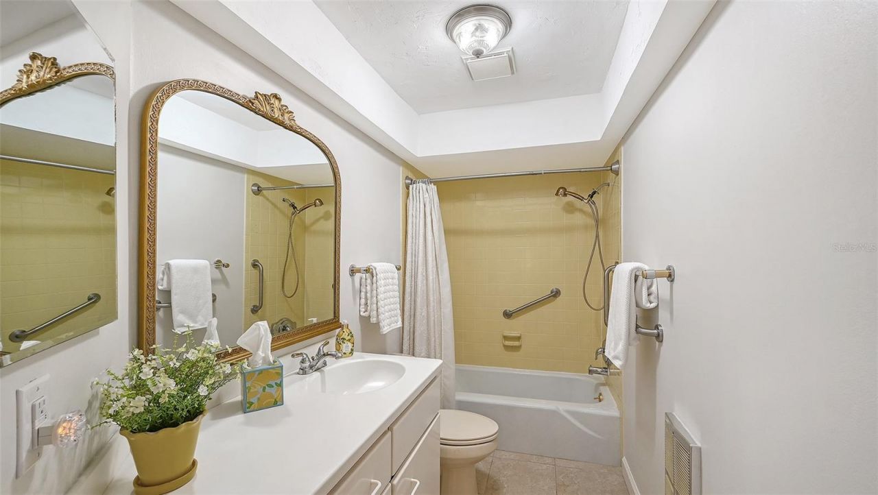 4391 Woodmans Chart, Unit 155, Sarasota, FL 34235 Photo