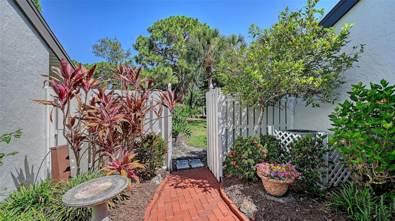 4391 Woodmans Chart, Unit 155, Sarasota, FL 34235 Photo