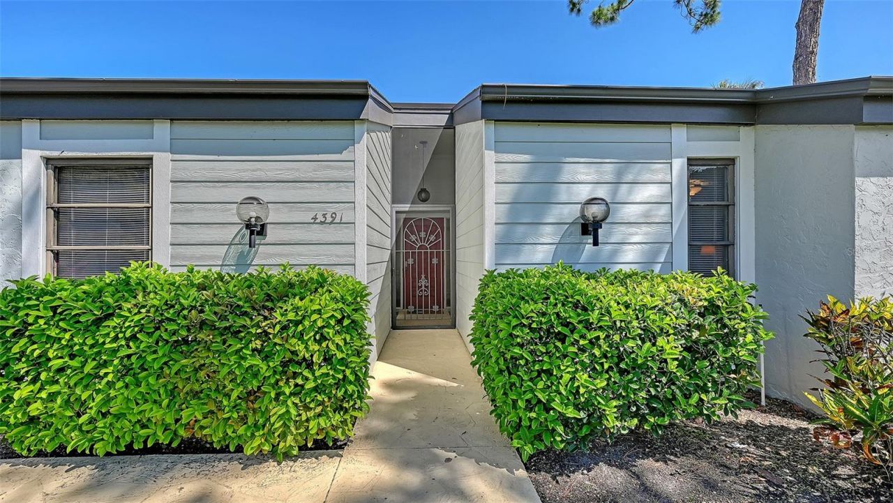 4391 Woodmans Chart, Unit 155, Sarasota, FL 34235 Photo