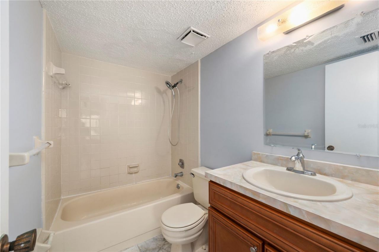 1400 Mineo Drive, Unit 12D, Punta Gorda, FL 33950 Photo
