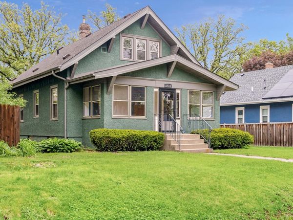 1413 Como Avenue, Saint Paul, MN 55108
