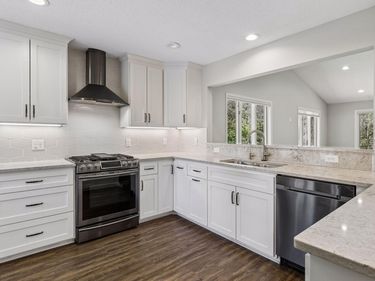 1691 Brueberry Lane, Arden Hills, MN 55112