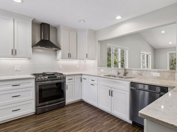 1691 Brueberry Lane, Arden Hills, MN 55112